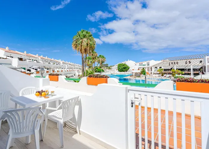 Parque Don Jose Poolside Retreat By Interhome *