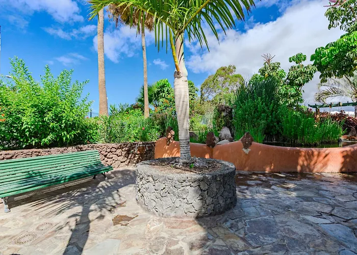 Parque Don Jose Poolside Retreat By Interhome Appartamento Costa Del Silencio