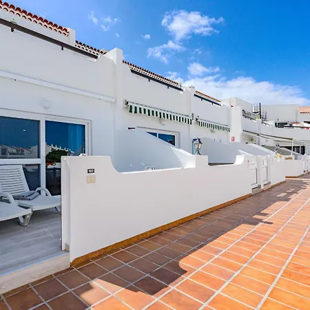 Parque Don Jose Poolside Retreat By Interhome